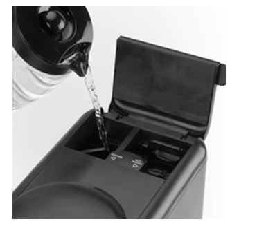filling water reservoir