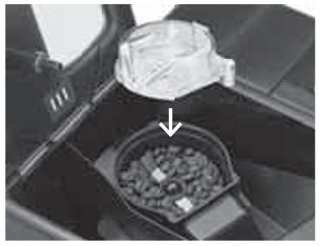 Cuisinart-ss-gb1-adding-beans